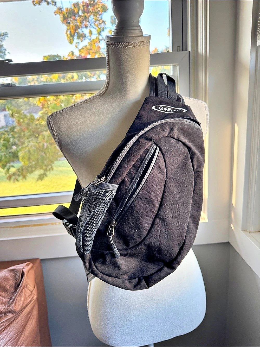 G4Free Sling Bag Black Backpack